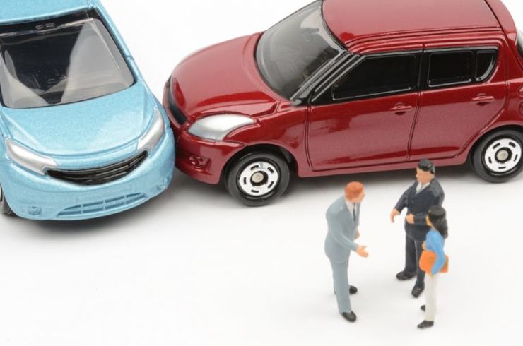 交通事故　弁護士　慰謝料